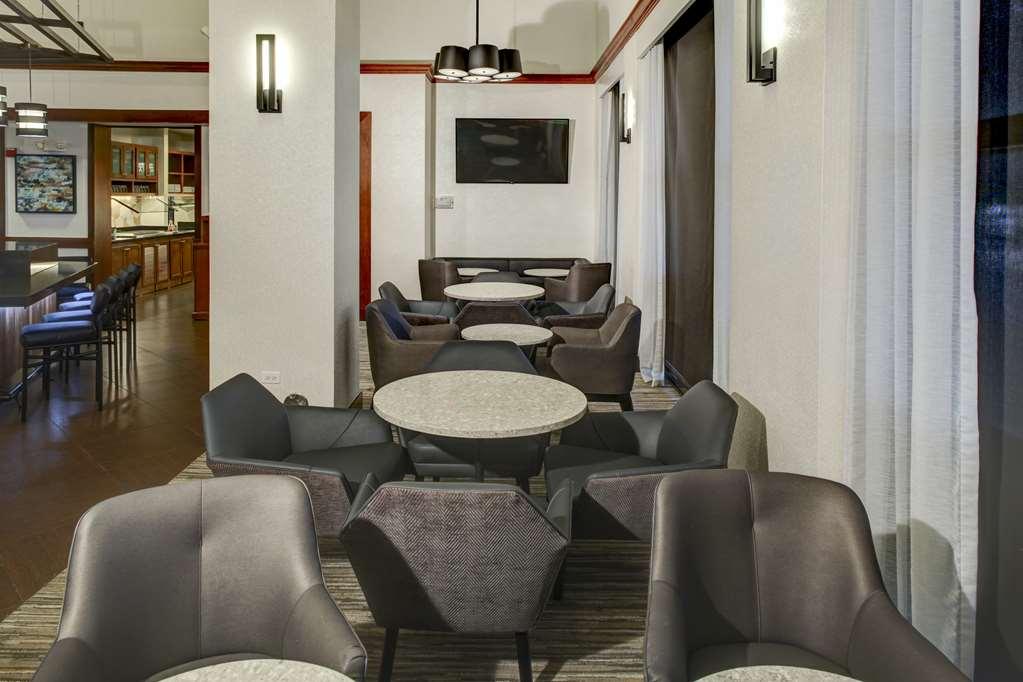 Hyatt Place Detroit/Livonia Restaurante foto